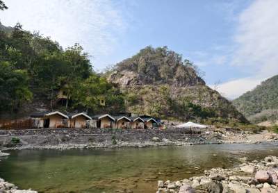 camp in rishikesh near ganaga